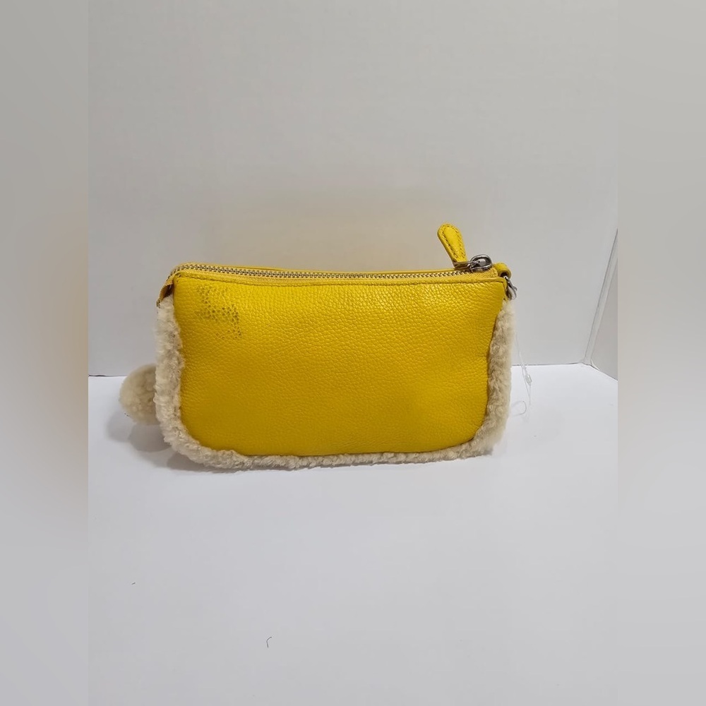 NWT Coach Yellow Pebbled Leather Mini Wristlet with Shearling Accents - Picture 7 of 10